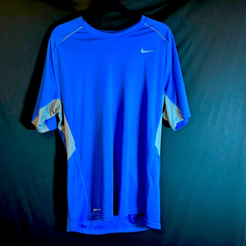 Nike large blue active wear dry fit shirt